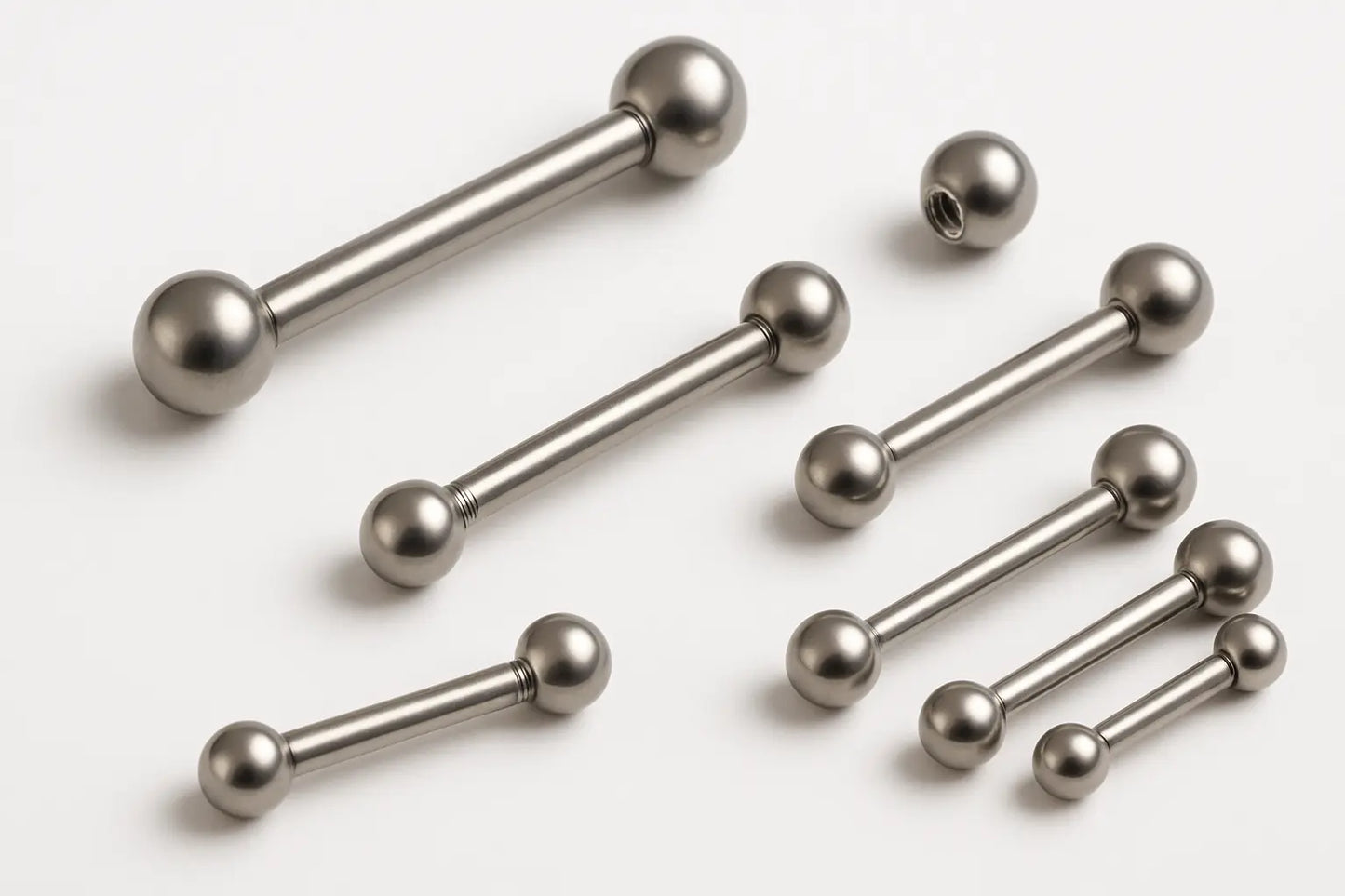 Barbell  Piercingschmuck aus titan 